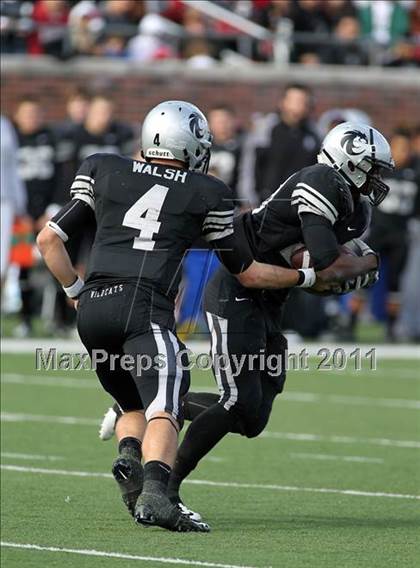 Thumbnail 2 in Guyer vs. Longview (5A Division 2 Semifinals) photogallery.