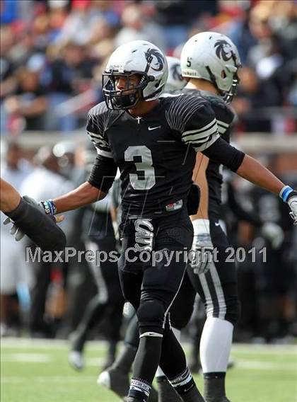 Thumbnail 3 in Guyer vs. Longview (5A Division 2 Semifinals) photogallery.