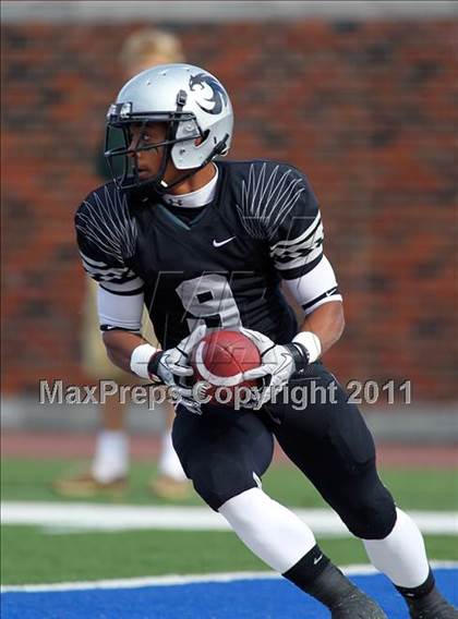 Thumbnail 3 in Guyer vs. Longview (5A Division 2 Semifinals) photogallery.