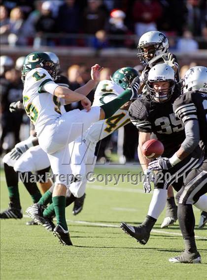 Thumbnail 1 in Guyer vs. Longview (5A Division 2 Semifinals) photogallery.