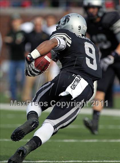 Thumbnail 1 in Guyer vs. Longview (5A Division 2 Semifinals) photogallery.