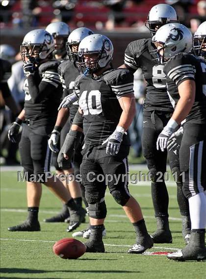 Thumbnail 3 in Guyer vs. Longview (5A Division 2 Semifinals) photogallery.