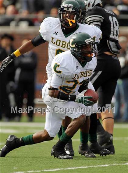 Thumbnail 1 in Guyer vs. Longview (5A Division 2 Semifinals) photogallery.