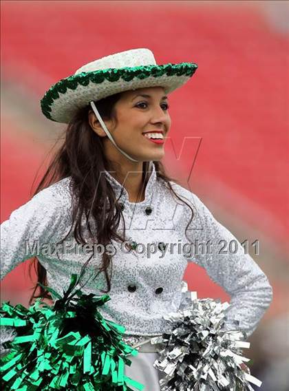 Thumbnail 1 in Guyer vs. Longview (5A Division 2 Semifinals) photogallery.