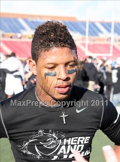 Thumbnail 2 in Guyer vs. Longview (5A Division 2 Semifinals) photogallery.