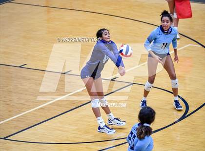 Thumbnail 3 in Johnson vs O'Connor (JV) photogallery.