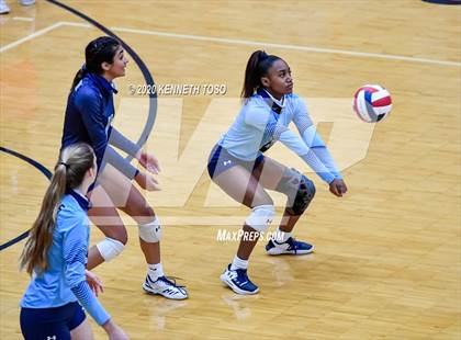 Thumbnail 3 in Johnson vs O'Connor (JV) photogallery.