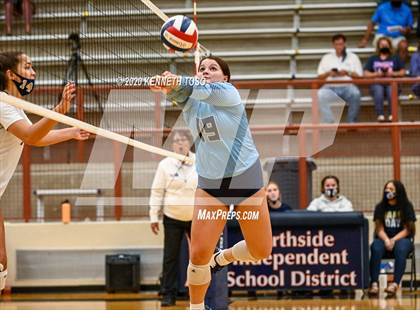 Thumbnail 3 in Johnson vs O'Connor (JV) photogallery.