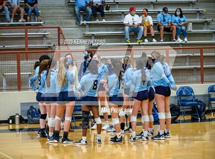 Thumbnail 2 in Johnson vs O'Connor (JV) photogallery.