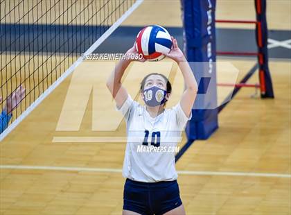 Thumbnail 3 in Johnson vs O'Connor (JV) photogallery.