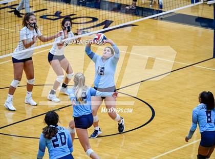 Thumbnail 3 in Johnson vs O'Connor (JV) photogallery.
