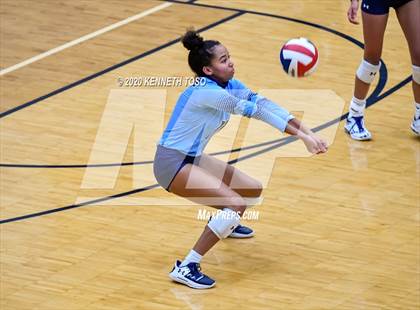 Thumbnail 1 in Johnson vs O'Connor (JV) photogallery.