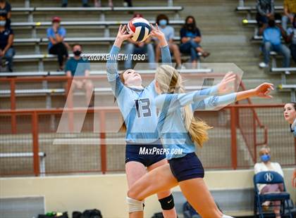 Thumbnail 3 in Johnson vs O'Connor (JV) photogallery.