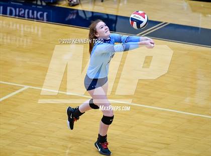 Thumbnail 2 in Johnson vs O'Connor (JV) photogallery.