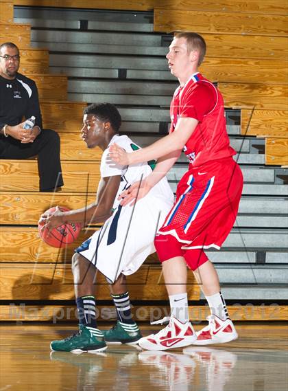 Thumbnail 2 in Cherry Creek vs. Kennedy (Cherry Creek Holiday Classic) photogallery.