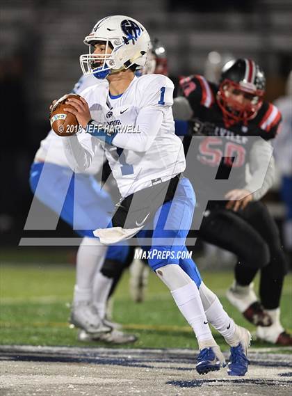 Thumbnail 2 in Orrville vs. Gilmour Academy (OHSAA D5 Regional Semifinal) photogallery.
