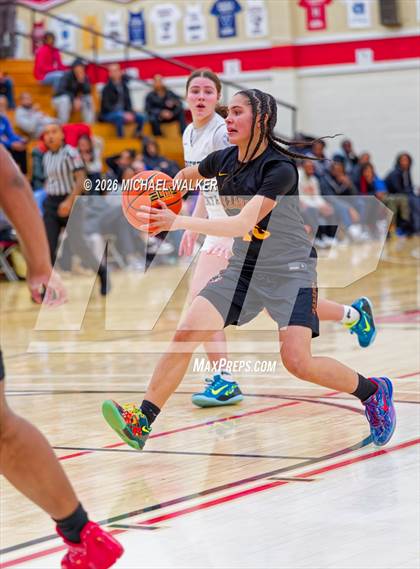 Thumbnail 1 in Nazareth Vs Friends' Central (Apache Paschall Memorial Showcase) photogallery.