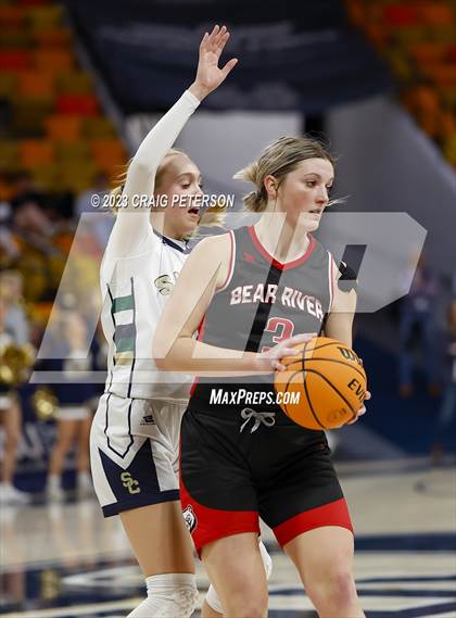Thumbnail 2 in Snow Canyon vs. Bear River (UHSAA 4A Quarterfinal) photogallery.