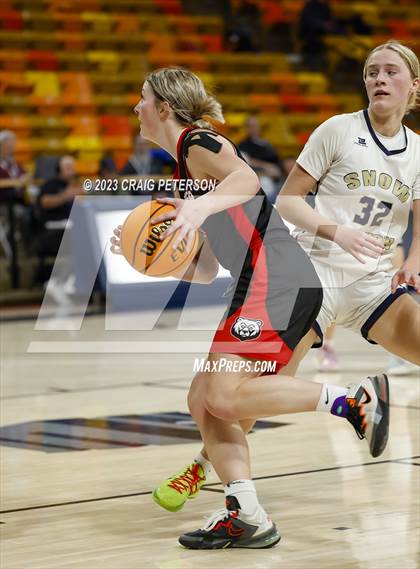 Thumbnail 1 in Snow Canyon vs. Bear River (UHSAA 4A Quarterfinal) photogallery.