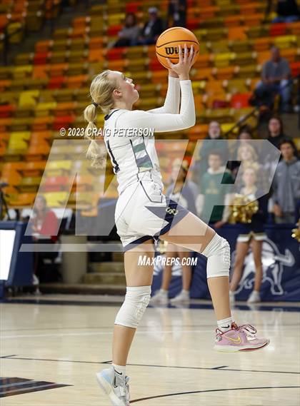 Thumbnail 3 in Snow Canyon vs. Bear River (UHSAA 4A Quarterfinal) photogallery.
