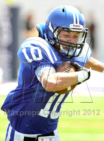 Thumbnail 2 in Van Alstyne vs. Holliday photogallery.