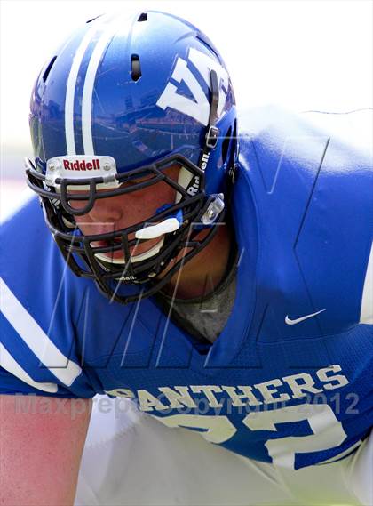 Thumbnail 3 in Van Alstyne vs. Holliday photogallery.