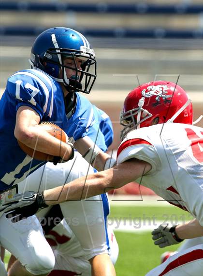 Thumbnail 3 in Van Alstyne vs. Holliday photogallery.