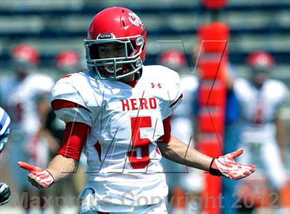 Thumbnail 2 in Van Alstyne vs. Holliday photogallery.