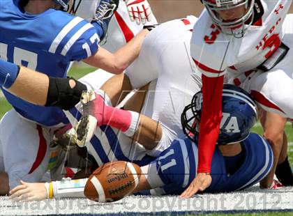 Thumbnail 2 in Van Alstyne vs. Holliday photogallery.