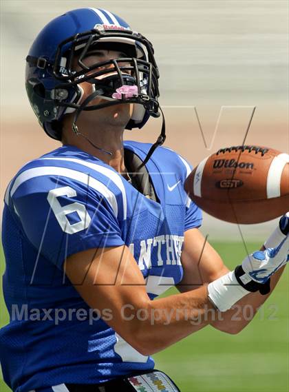 Thumbnail 2 in Van Alstyne vs. Holliday photogallery.