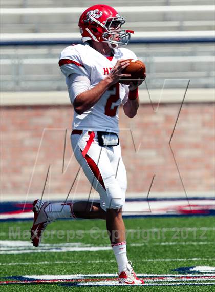 Thumbnail 2 in Van Alstyne vs. Holliday photogallery.