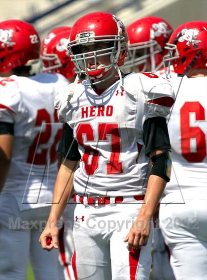 Thumbnail 2 in Van Alstyne vs. Holliday photogallery.