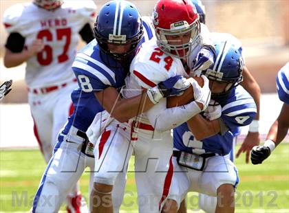 Thumbnail 2 in Van Alstyne vs. Holliday photogallery.
