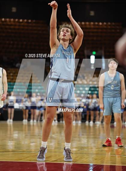 Thumbnail 1 in Valor Christian @ Ralston Valley (CHSAA 6A Great 8) photogallery.
