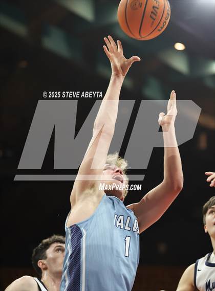 Thumbnail 3 in Valor Christian @ Ralston Valley (CHSAA 6A Great 8) photogallery.