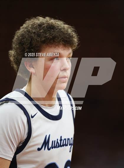 Thumbnail 1 in Valor Christian @ Ralston Valley (CHSAA 6A Great 8) photogallery.