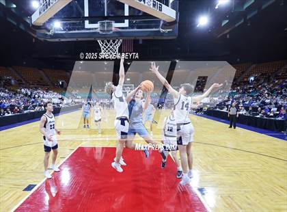 Thumbnail 1 in Valor Christian @ Ralston Valley (CHSAA 6A Great 8) photogallery.