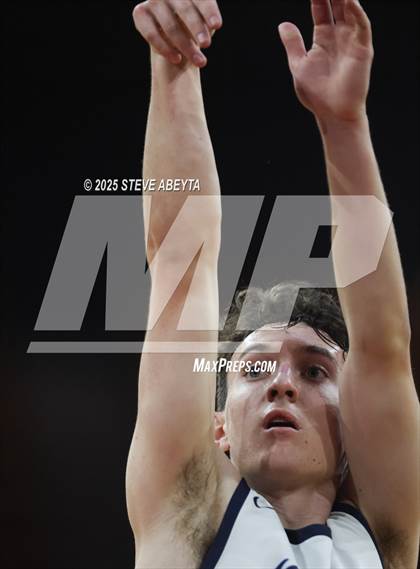 Thumbnail 3 in Valor Christian @ Ralston Valley (CHSAA 6A Great 8) photogallery.