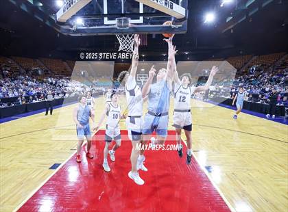 Thumbnail 3 in Valor Christian @ Ralston Valley (CHSAA 6A Great 8) photogallery.
