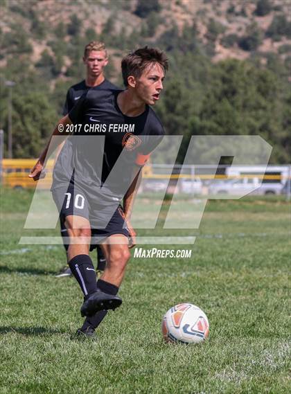Thumbnail 3 in Fruita Monument vs Grand Junction (Kadet Kickoff) photogallery.
