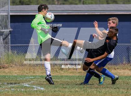 Thumbnail 2 in Fruita Monument vs Grand Junction (Kadet Kickoff) photogallery.