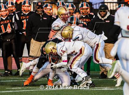 Thumbnail 2 in Boston College High @ Newton North (MIAA Division 1 South Semifinal) photogallery.