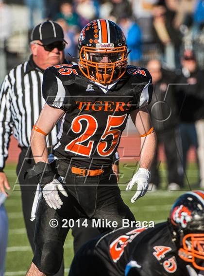 Thumbnail 2 in Boston College High @ Newton North (MIAA Division 1 South Semifinal) photogallery.