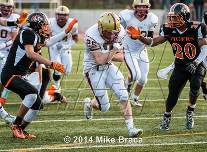 Thumbnail 2 in Boston College High @ Newton North (MIAA Division 1 South Semifinal) photogallery.