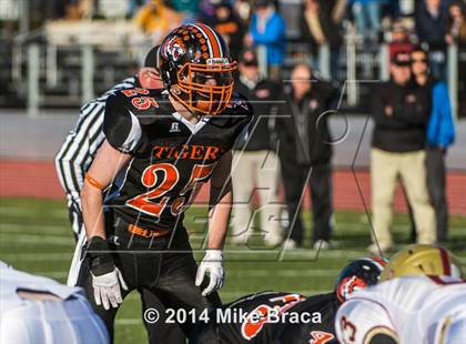 Thumbnail 3 in Boston College High @ Newton North (MIAA Division 1 South Semifinal) photogallery.