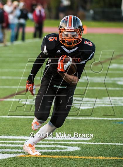 Thumbnail 2 in Boston College High @ Newton North (MIAA Division 1 South Semifinal) photogallery.