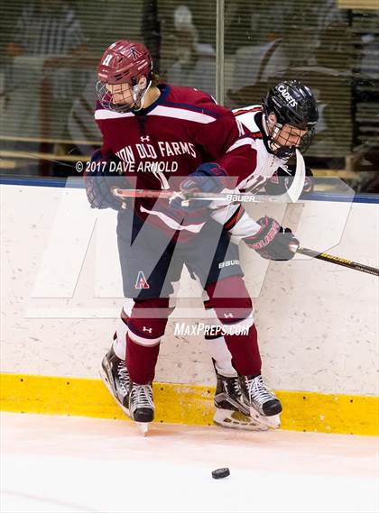Thumbnail 2 in Albany Academy vs. Avon Old Farms (NESPAC Large Division Final) photogallery.