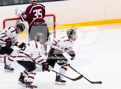 Thumbnail 3 in Albany Academy vs. Avon Old Farms (NESPAC Large Division Final) photogallery.