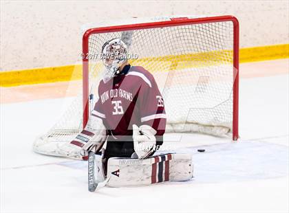 Thumbnail 2 in Albany Academy vs. Avon Old Farms (NESPAC Large Division Final) photogallery.