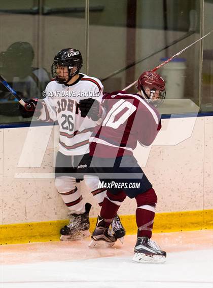 Thumbnail 3 in Albany Academy vs. Avon Old Farms (NESPAC Large Division Final) photogallery.